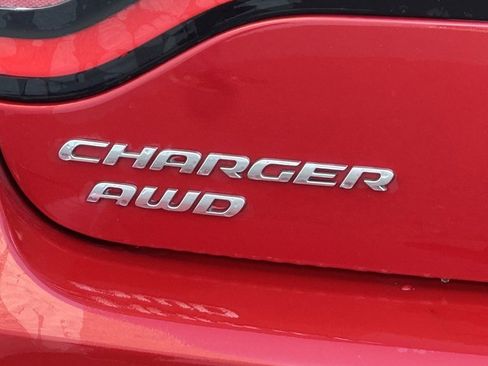 Used 2016 Dodge Charger SXT w/ AWD Plus Group image 9