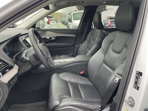 Used 2024 Volvo XC90 T8 Ultimate w/ Protection Package Premier AWD/4WD image 8