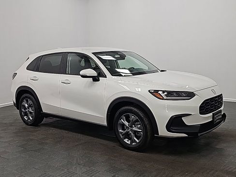 New 2026 Honda HR-V LX image 1