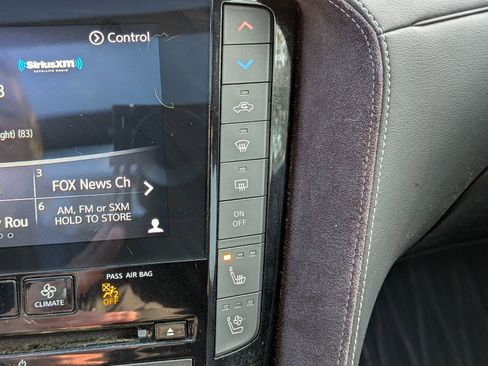 Used 2019 INFINITI QX50 Essential w/ Sensory Package image 27