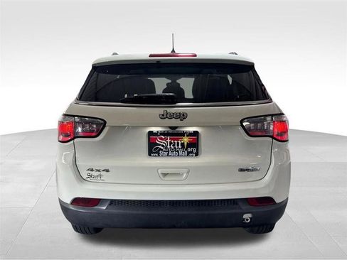 Used 2020 Jeep Compass Latitude AWD/4WD image 6