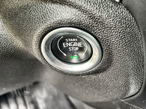 Used 2020 Chevrolet Silverado 1500 LT Trail Boss AWD/4WD image 28
