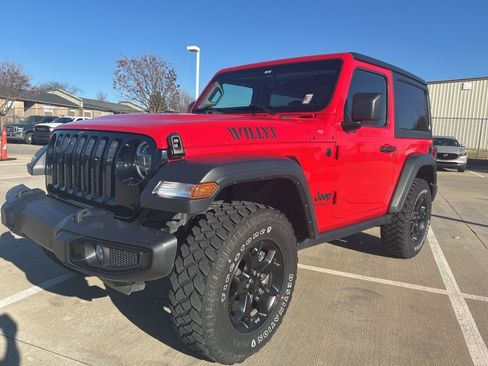 Used 2021 Jeep Wrangler Willys image 3