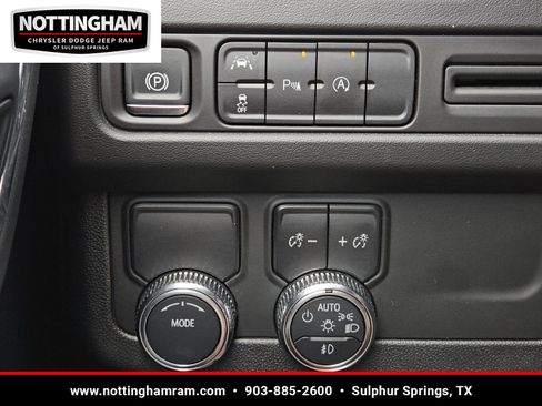 Used 2024 GMC Yukon SLT image 18