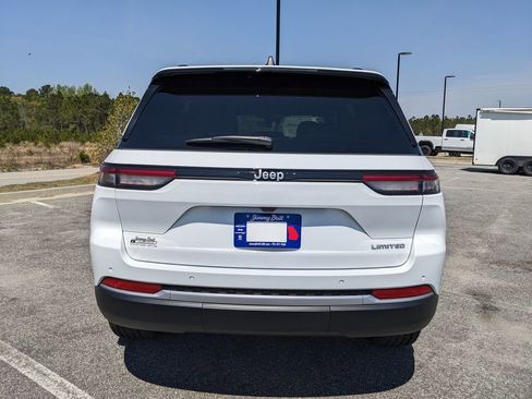 New 2026 Jeep Grand Cherokee Limited RWD image 21