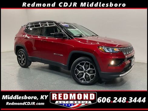 Used 2025 Jeep Compass Limited AWD/4WD image 1