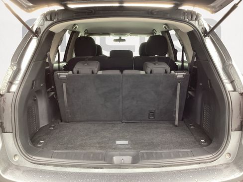 Used 2018 Nissan Pathfinder S AWD/4WD image 15