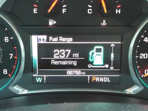 Used 2018 Chevrolet Malibu LT w/ Leather Package FWD image 39
