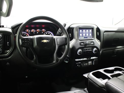 Used 2025 Chevrolet Silverado 2500 Custom w/ Custom Convenience Package AWD/4WD image 2