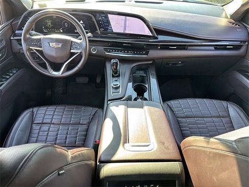 Used 2023 Cadillac Escalade ESV Sport Platinum w/ LPO, ONYX Package image 20