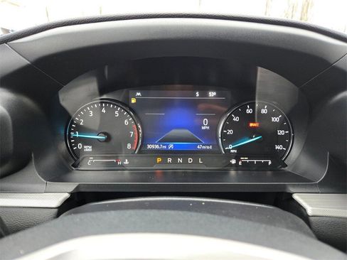 Used 2024 Ford Explorer XLT w/ Equipment Group 202A image 13