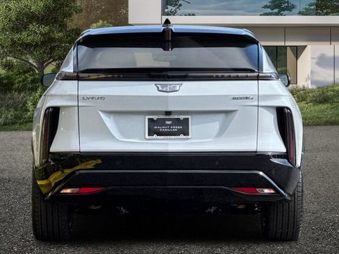 New 2026 Cadillac Lyriq Premium Sport image 5