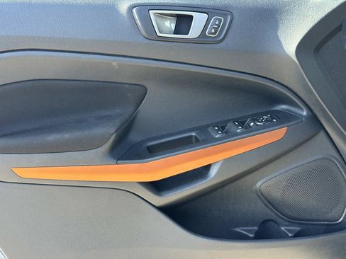 Used 2021 Ford EcoSport SE w/ SE Convenience Package image 23