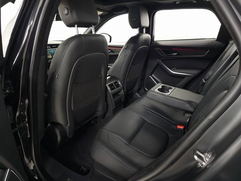 Certified 2022 Jaguar F-PACE S image 32