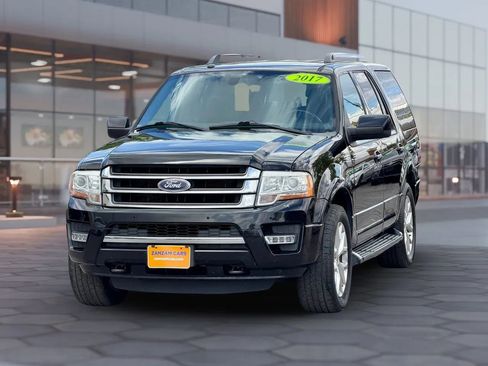 Used 2017 Ford Expedition Limited AWD/4WD image 2