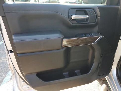 Used 2021 Chevrolet Silverado 1500 LT Trail Boss w/ Bed Protection Package AWD/4WD image 5