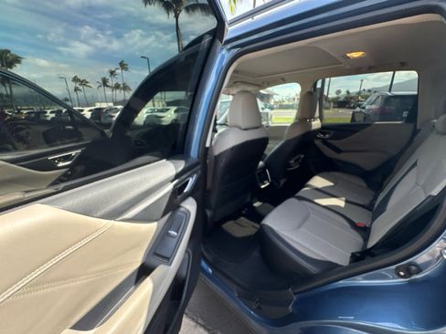 Used 2019 Subaru Forester Limited AWD/4WD image 12