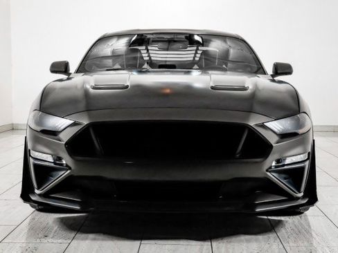 Used 2018 Ford Mustang GT w/ GT Performance Package image 3