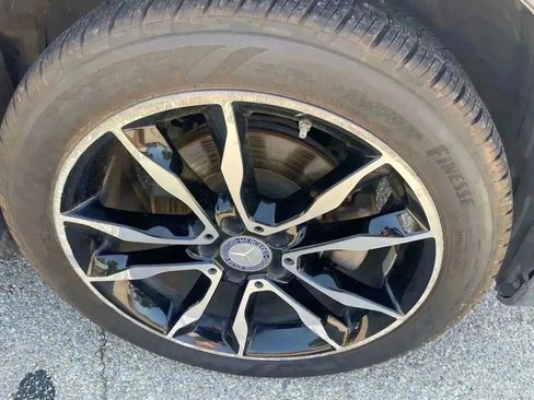 Used 2016 Mercedes-Benz GLA 250 image 3