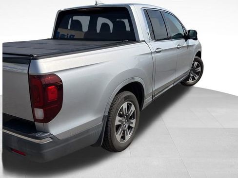 Used 2017 Honda Ridgeline RTL-T image 10