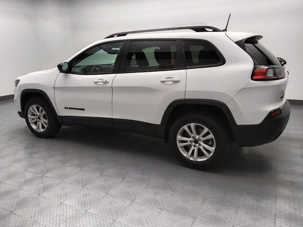 Used 2023 Jeep Cherokee Altitude Lux AWD/4WD image 3