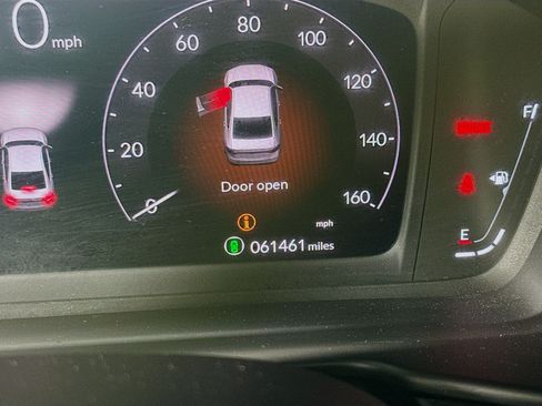 Used 2025 Honda Accord SE image 16