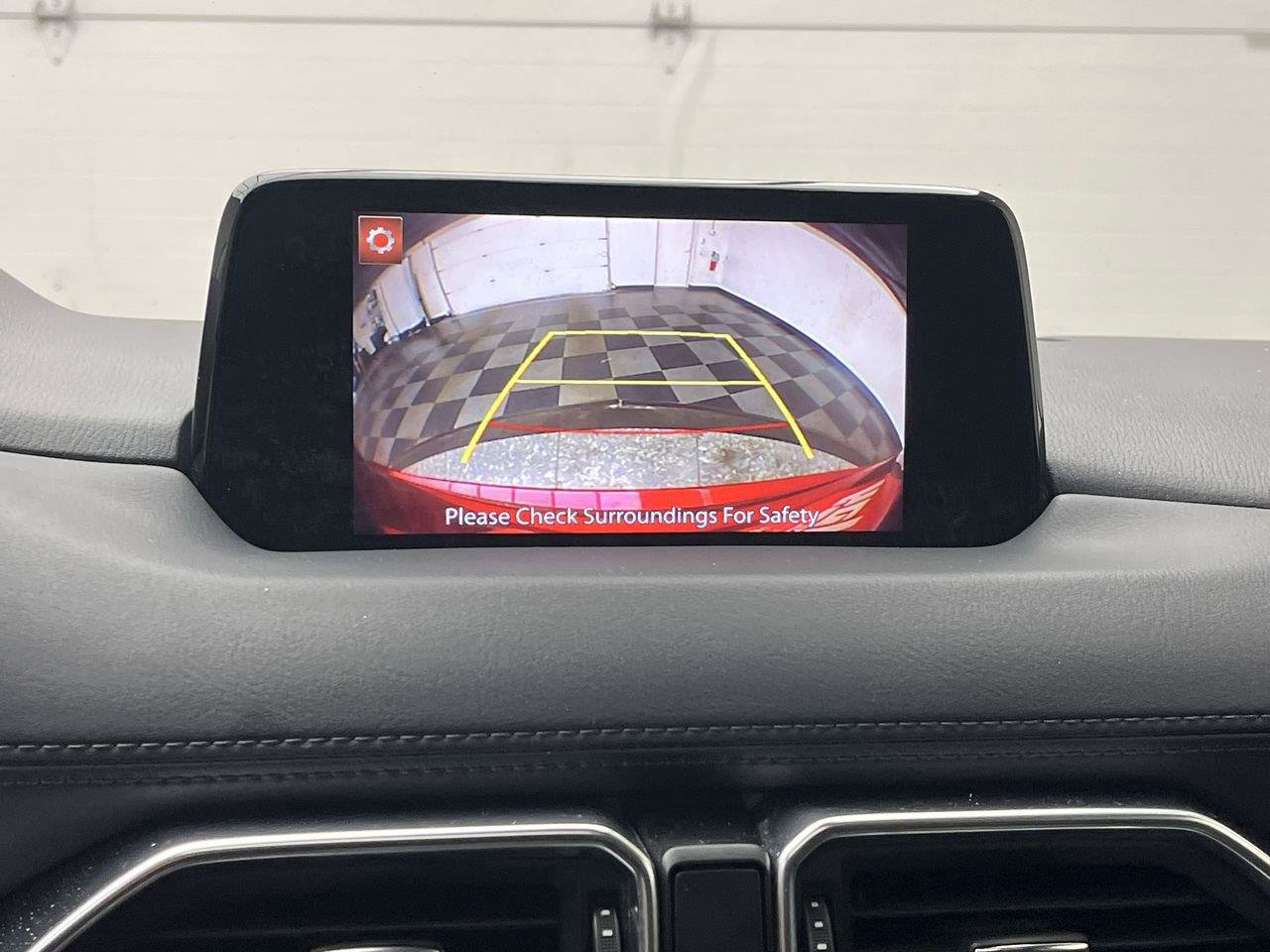 Used 2018 MAZDA CX-5 Touring w/ Preferred Equipment Package AWD/4WD image 5