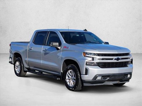 Certified 2021 Chevrolet Silverado 1500 RST image 3