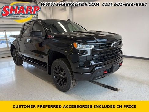 New 2026 Chevrolet Silverado 1500 LT Trail Boss w/ Convenience Package II AWD/4WD image 1