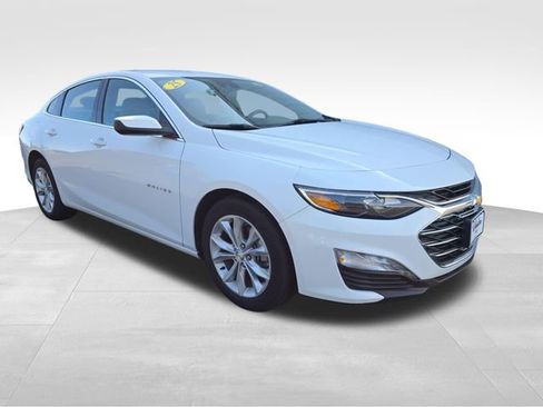 Used 2025 Chevrolet Malibu LT FWD image 7