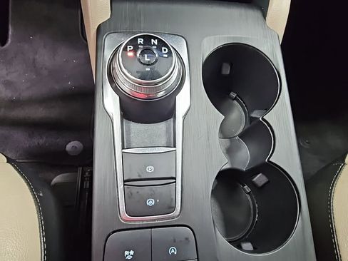 Used 2020 Ford Escape SEL image 22