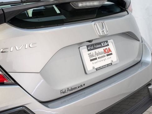 Used 2020 Honda Civic EX image 6