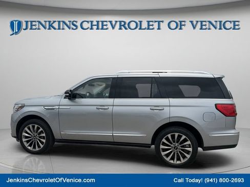 Used 2020 Lincoln Navigator Reserve w/ Luxury Package AWD/4WD image 8