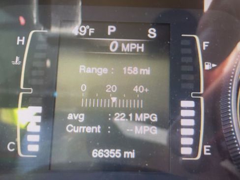 Used 2018 Jeep Cherokee Latitude w/ Safety Group AWD/4WD image 13