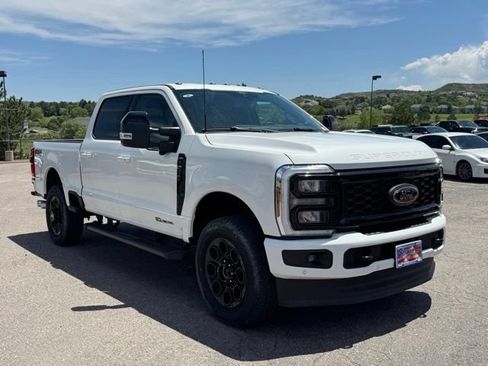 New 2026 Ford F250 Lariat w/ Black Appearance Package AWD/4WD image 7