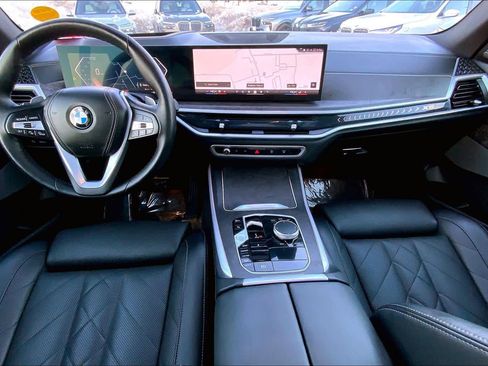Certified 2024 BMW X5 xDrive40i w/ Premium Package image 16