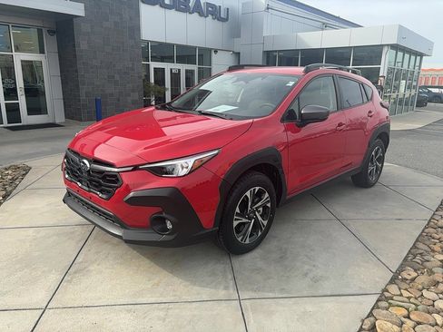 Certified 2024 Subaru Crosstrek 2.0i Premium image 2