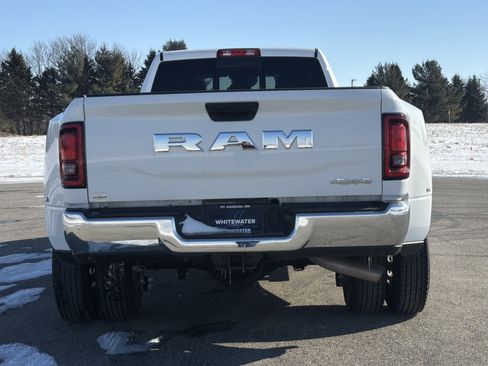 Used 2025 RAM 3500 Tradesman image 31