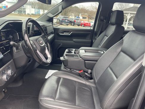 Used 2025 GMC Sierra 1500 SLT image 13
