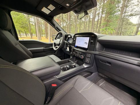 Used 2024 Ford F150 STX RWD image 14