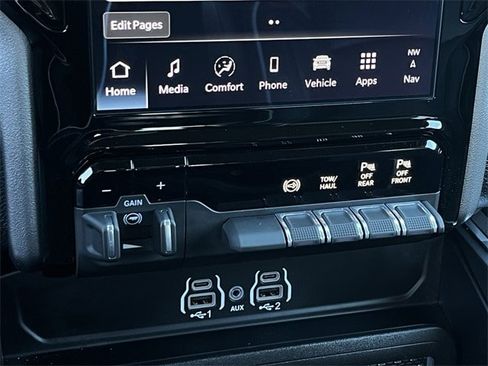 Used 2025 RAM 2500 Laramie image 20