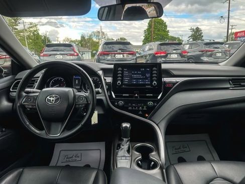 Used 2023 Toyota Camry SE FWD image 21
