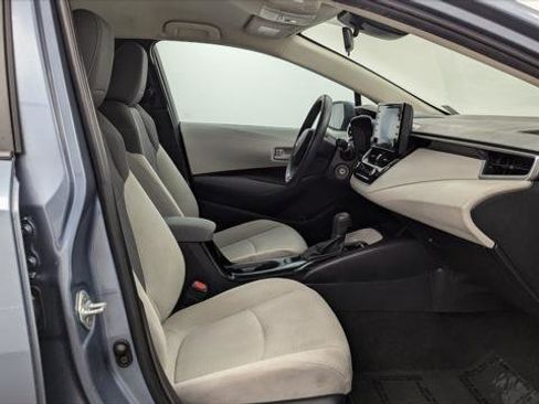 Used 2022 Toyota Corolla LE image 21