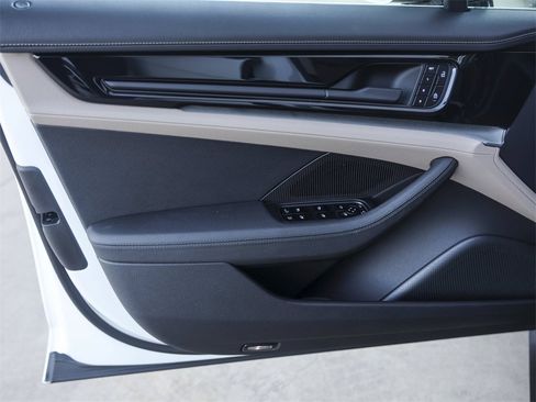 New 2026 Porsche Panamera 4 image 30