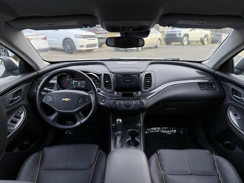 Used 2016 Chevrolet Impala LTZ FWD image 24