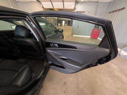 Used 2012 Hyundai Sonata Limited FWD image 28