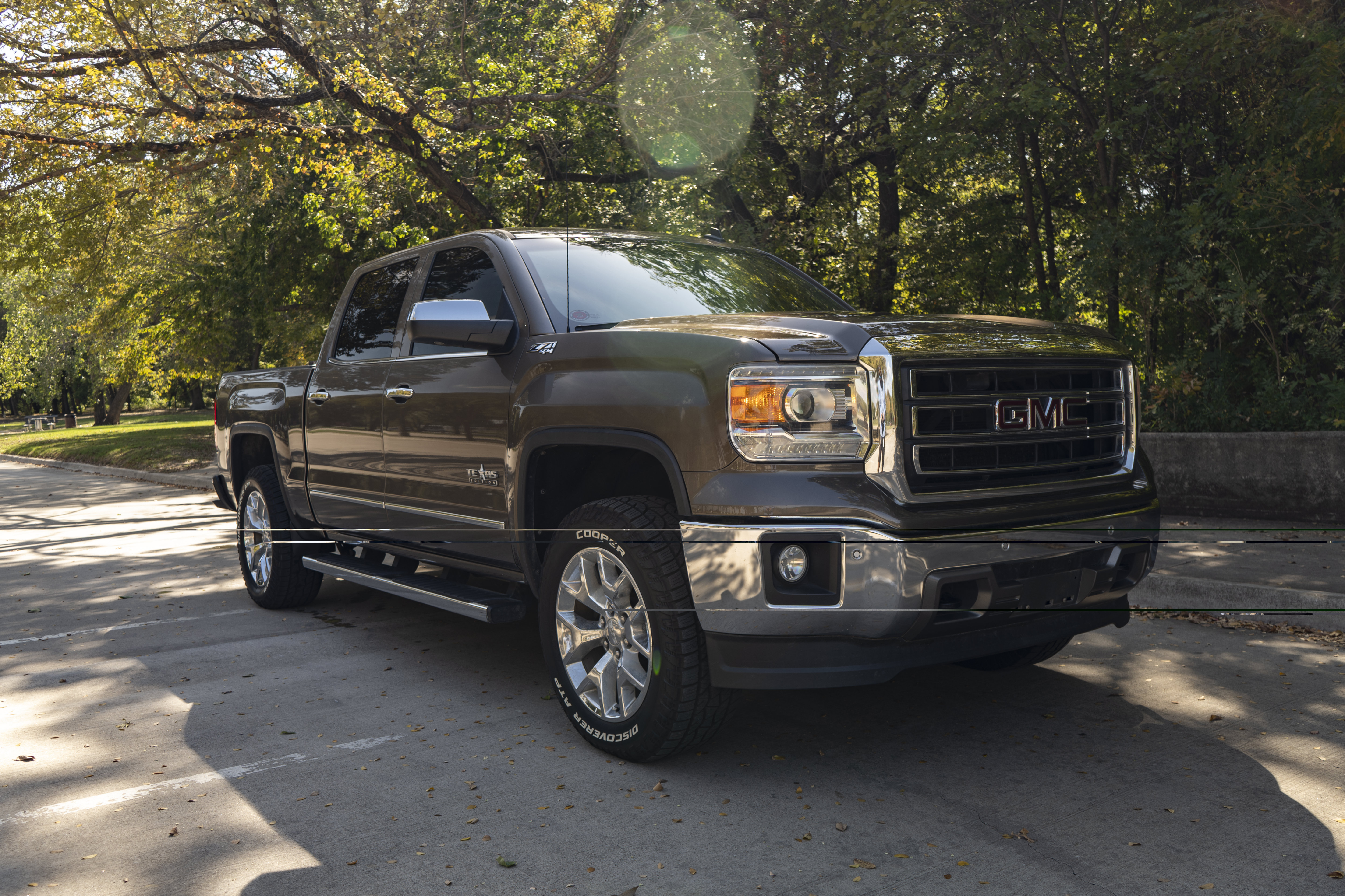 Used 2014 GMC Sierra 1500 SLT AWD/4WD image 2