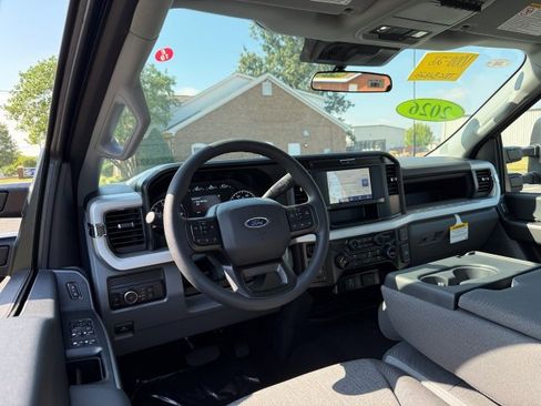 New 2026 Ford F350 XL w/ STX Appearance Package AWD/4WD image 18