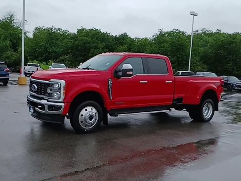 Used 2023 Ford F450 Lariat w/ Chrome Package AWD/4WD image 6