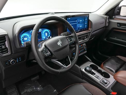 Certified 2025 Ford Bronco Sport Outer Banks w/ Outer Banks Tech Package+ image 13